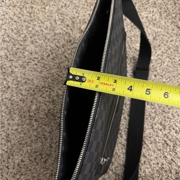 LOUIS VUITTON LV DAMIER GRAPHITE CROSSBODY MESSENGER BAG - Picture 15 of 15